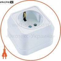 Розетка с заземлением
